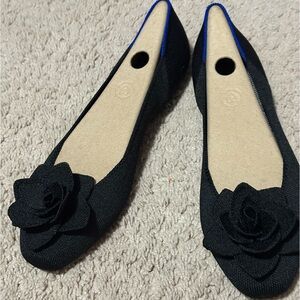 Rothy’s Petal Square flats in black size 10.5 NEW